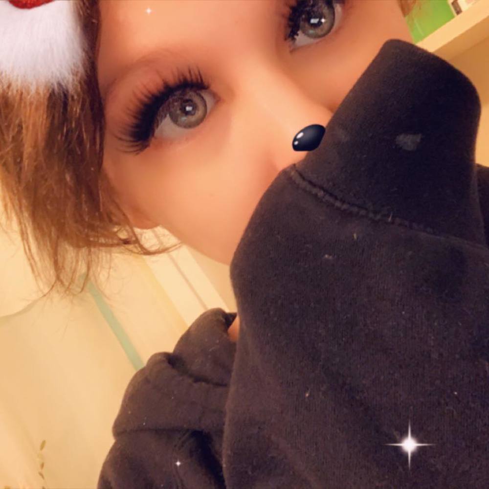 Meet your Posher, Ari